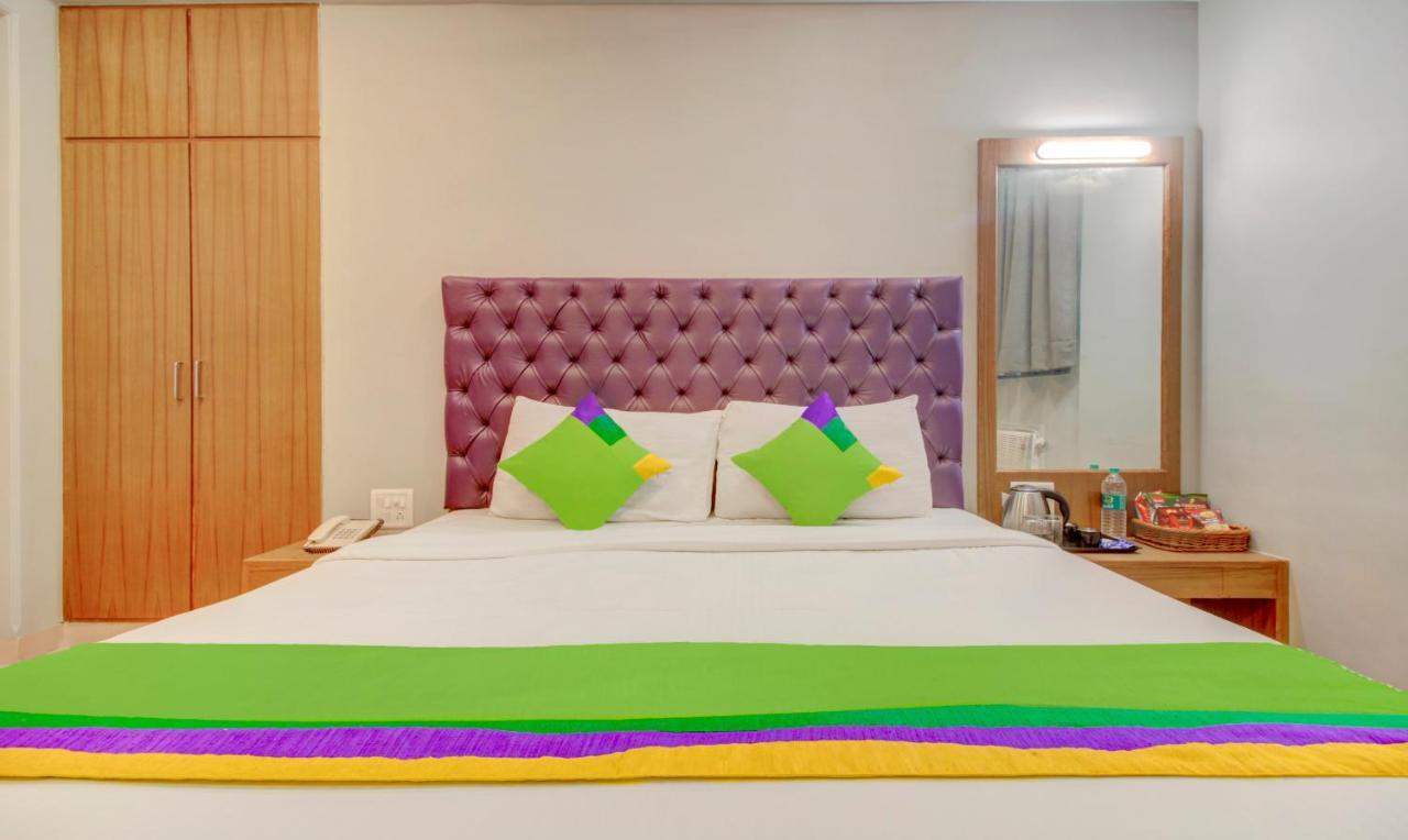 Treebo Cruz Royale Santacruz West Hotel Mumbai Ngoại thất bức ảnh